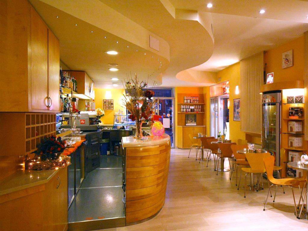Albergo Ristorante Corsini Pavullo nel Frignano Dış mekan fotoğraf