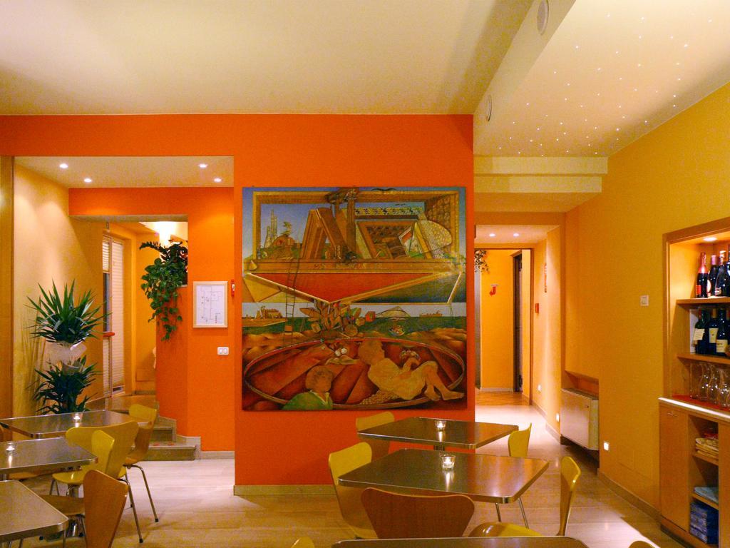 Albergo Ristorante Corsini Pavullo nel Frignano Dış mekan fotoğraf